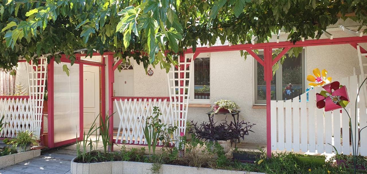 Villa Au Rendez-Vous Des Arts Alzonne Esterno foto
